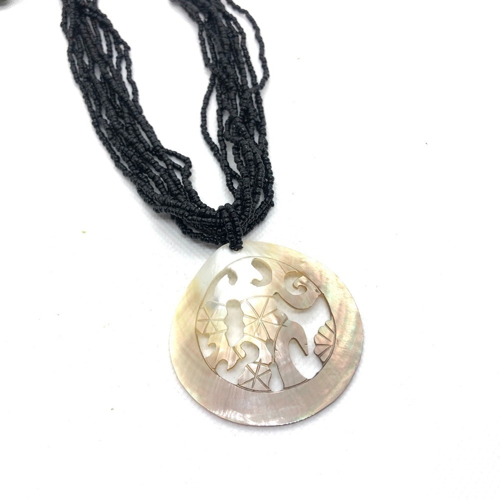 Black Beaded Floral Abalone Shell Necklace - Picture 2 of 6
